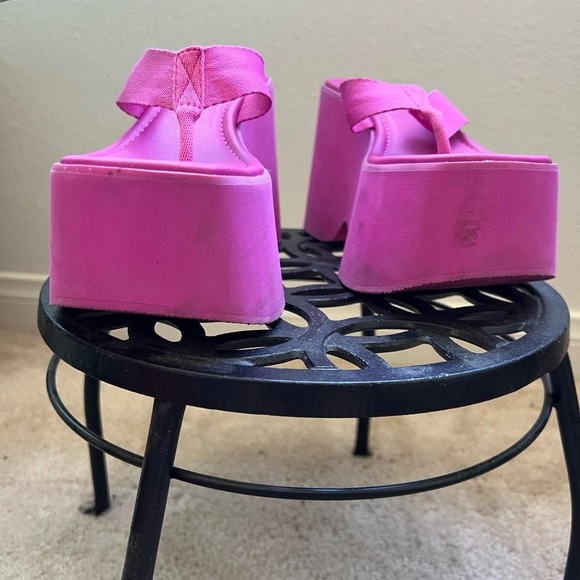 Steve Madden Platform Sandals - Picture 3 of 4